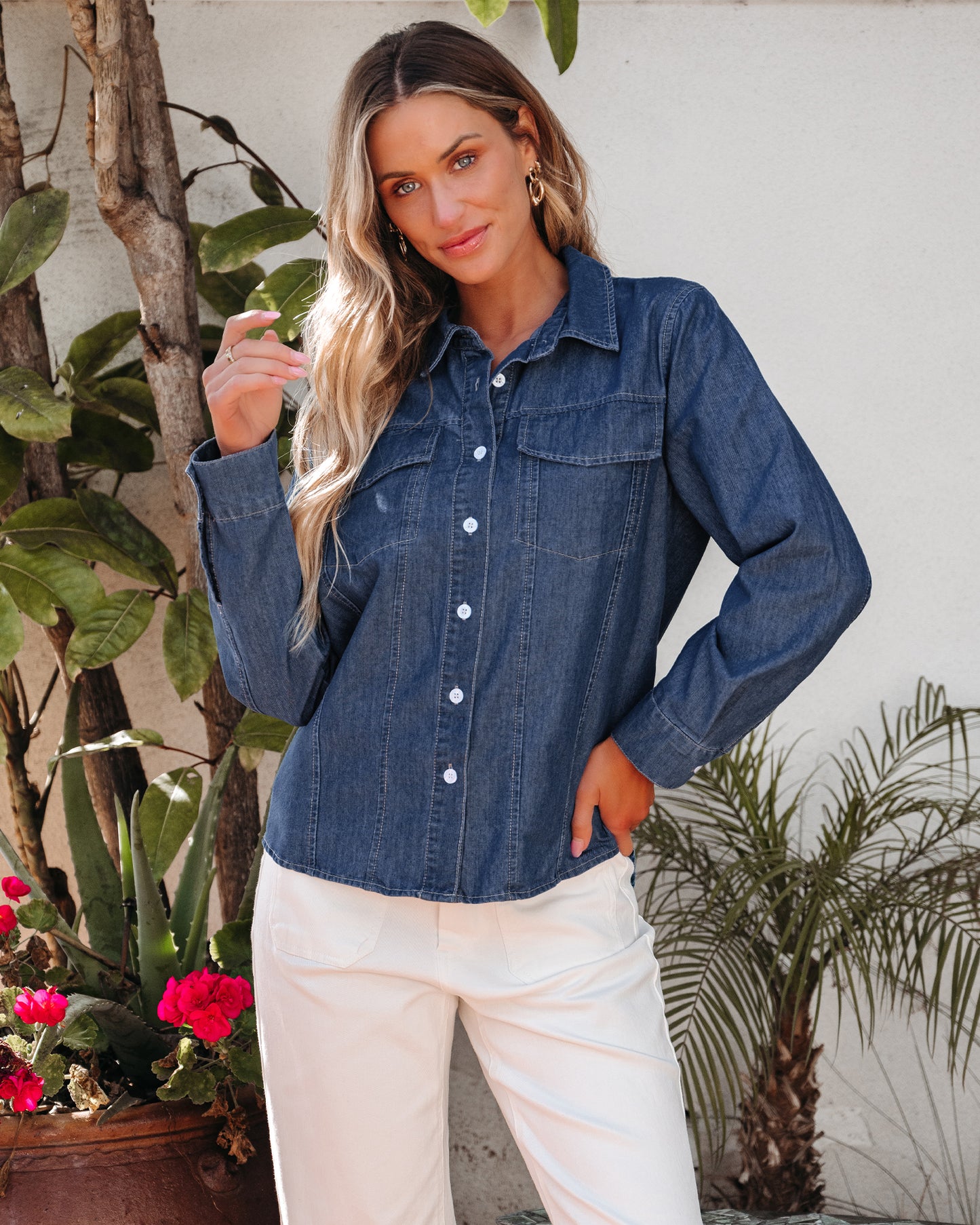 Texairon Women's Denim Button Down Shacket Casual Long Sleeve Shirt with Collar Pocket & Adjustable Cuffs